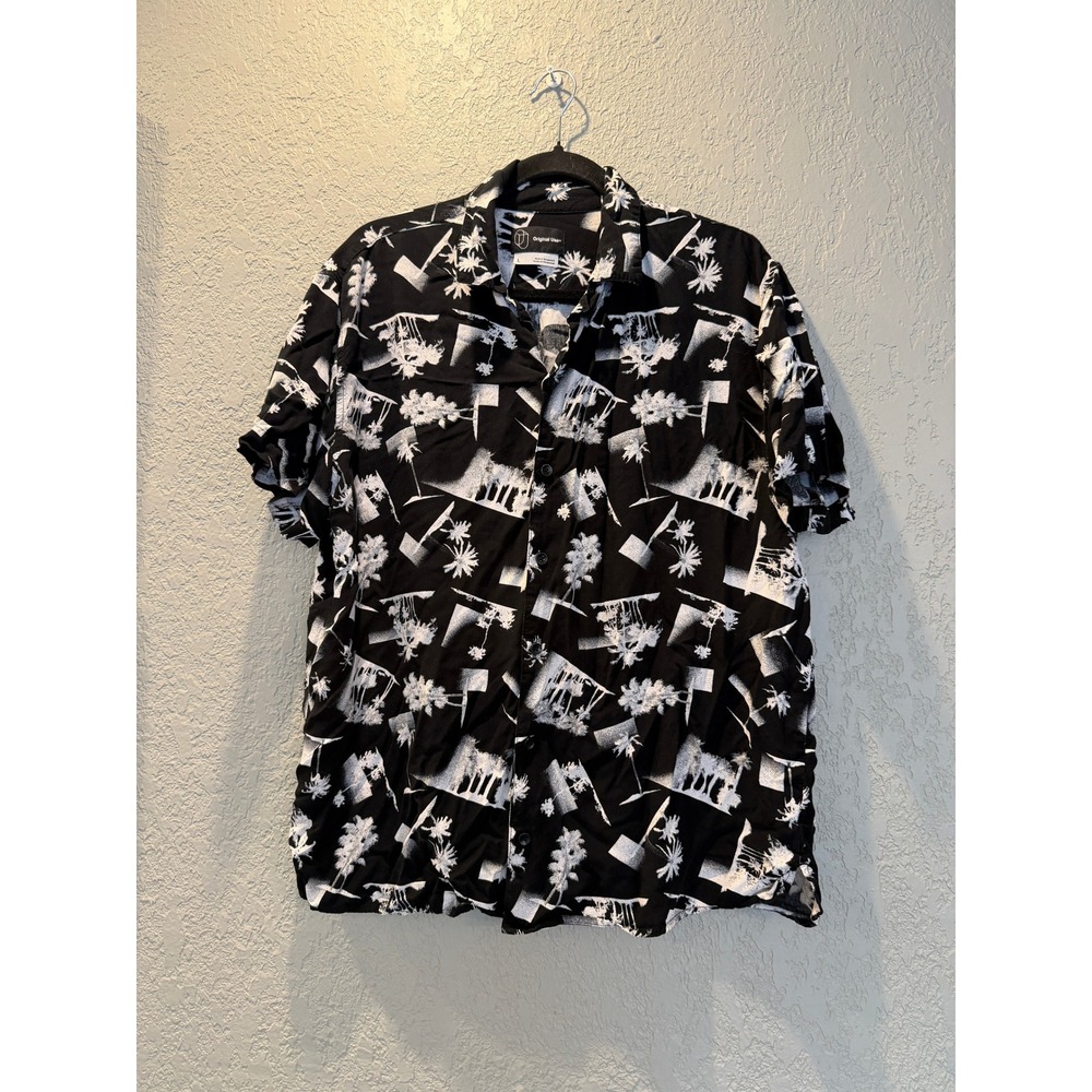 Original Use Mens Black White Tropical Palm Tree Rayon Short Sleeve Shirt L